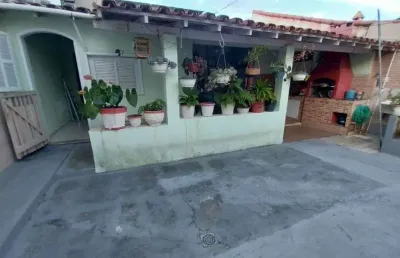 Casa à venda com 2 dormitórios - 92 m² por r$ 300.000,00 - praça da bandeira, araruama/rj