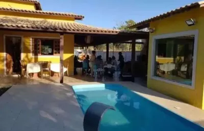 Casa com 2 dormitórios à venda, 100 m² por r$ 390.000,00 - praia caravelas - armação dos búzios/rj