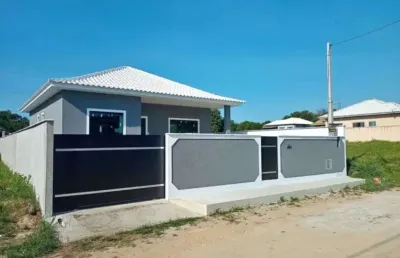 Casa com 3 dormitórios à venda, 150 m² por r$ 480.000,00 - fazendinha - araruama/rj