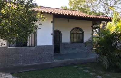 Casa com 2 dormitórios à venda, 150 m² por r$ 250.000,00 - bananeiras - araruama/rj
