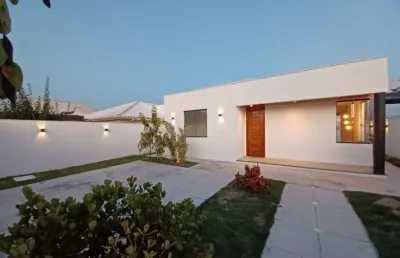 Casa com 3 dormitórios à venda, 100 m² por r$ 595.000,00 - fazendinha - araruama/rj