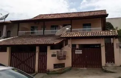 Casa com 7 dormitórios à venda, 372 m² por r$ 900.000,00 - bacaxá - saquarema/rj