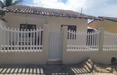 Casa com 2 dormitórios à venda, 180 m² por r$ 200.000,00 - itatiquara - araruama/rj