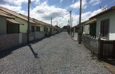 Casa com 2 dormitórios à venda, 78 m² por r$ 170.000,00 - praia do barbudo - araruama/rj