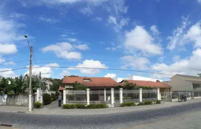Casa com 3 dormitórios para alugar, 300 m² por r$ 7.000,00/mês - parque hotel - araruama/rj