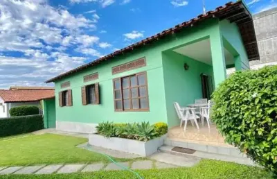 Casa com 2 quartos à venda na Rua Congonhas, 365, Pontinha, Araruama