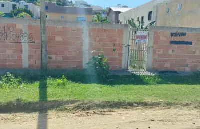 Terreno plano 350 m² com rgi- jardim pero - cabo frio/rj