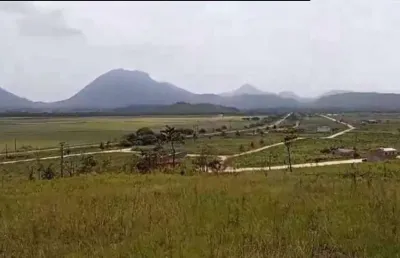 Terreno à venda na Estrada do Tingui, 100, Sampaio Correia (Sampaio Correia), Saquarema