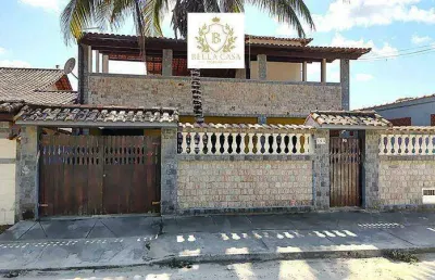 Casa à venda em araruama – sobrado à 300 metros da lagoa de araruama