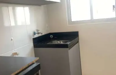 Apartamento para locação no ville de leon com 2 quartos em itaipava