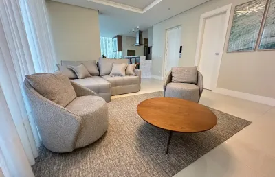 Apartamento com 4 quartos para alugar na Rua 1001, 120, Centro, Balneário Camboriú
