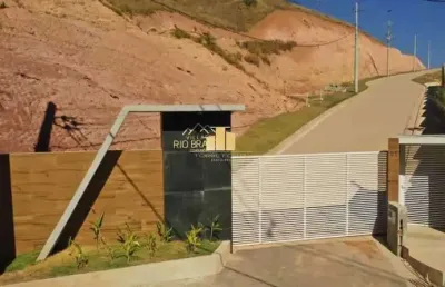 Terreno em condomínio fechado à venda na rua victório zarantonelo, quintas das avenidas, juiz de fora, 301 m2 por r$ 195.000