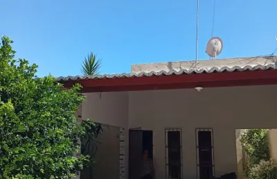 Casa com 3 quartos para alugar na Rua Pau-Brasil, 131, Nova Parnamirim, Parnamirim