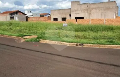 Terreno à venda na Professor Doutor José Antonio De Campos Machado, Residencial Vista do Horto, Araraquara