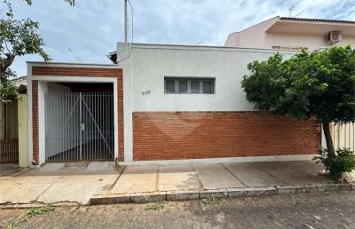 Casa com 3 quartos à venda na Pedro ÁLvares Cabral, Jardim Ártico, Araraquara