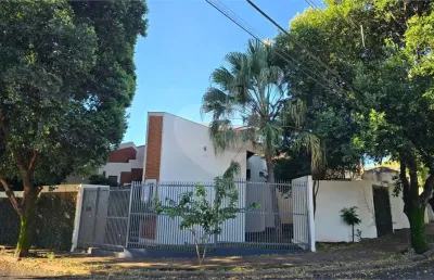 Casa com 4 quartos à venda na Silvio De Jorge, Jardim Morumbi, Araraquara