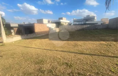 Terreno à venda na Três, Condomínio Buona Vita, Araraquara