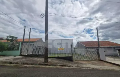 Barracão disponível para locação – 240m² de área construída!