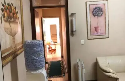 Casa na vila arens, desocupada, com excelente localização