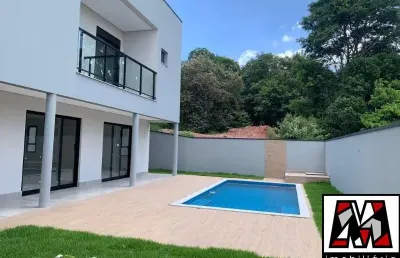 Casa nova em condomínio fechado ,  04 suites com piscina