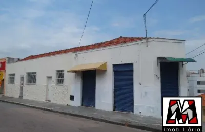 Imóvel comercial na rua brasil,  salão mais salas, aceita permuta.