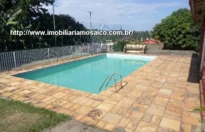 Chácara térrea no caxambu, ótima localização, estuda permuta.