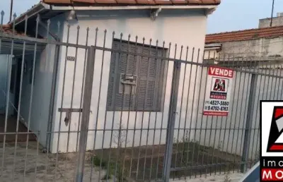 Casa a venda no centro de jundiaí, financia, próximo de vários comércios, hospital soban e universitários.