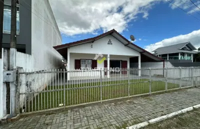 Casa com 3 quartos à venda na 459, 33, centro, balneário piçarras por r$ 2.200.000