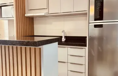 Apartamento no centro de balneario piçarras sc 170 metros da praia