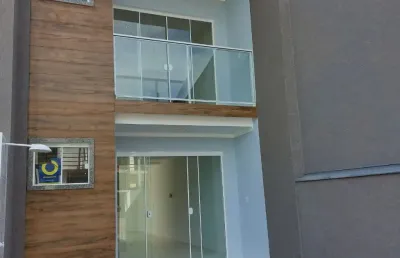 Otimo sobrado pertinho da praia apenas  300 metros ,mobiliado e decorado