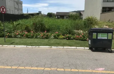 Terreno à venda na Rua Antônio Dias de Oliveira, Nova Esperança, Balneário Camboriú