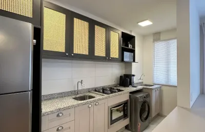 Oportunidade pe na areia mobiliado e decorado por apenas 500 mil