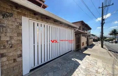 Casa com 5 dormitórios à venda, com 2 residências, 261 m² por r$ 1.270.000 - jardim regina - indaiatuba/sp