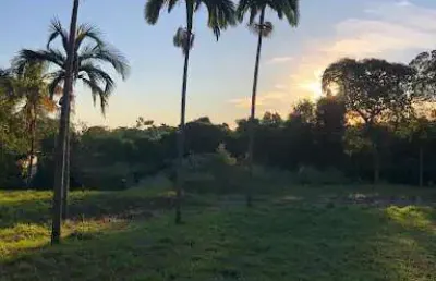 Ótimo terreno 2.800m² no condomínio vale das laranjeiras