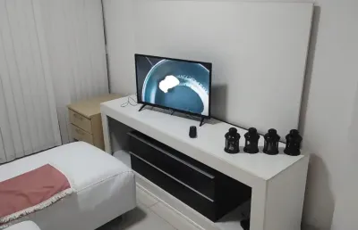 Quer morar pertinho da praia de boa viagem com piscina na cobertura?