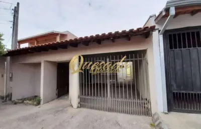 Aconchegante casa térrea, á venda, semi - nova, 2 dormitórios, ar condicionado, quintal, 2 vagas cobertas no bairro jardim paulista ii, indaiatuba.