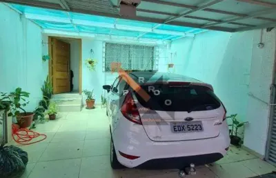 Casa na mooca com 2 dormitórios-quintal e churrasqueira-localização privilegiada