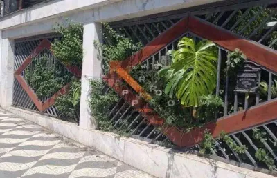 Casa térrea na mooca com edícula completa e piscina no terraço - 6 vagas