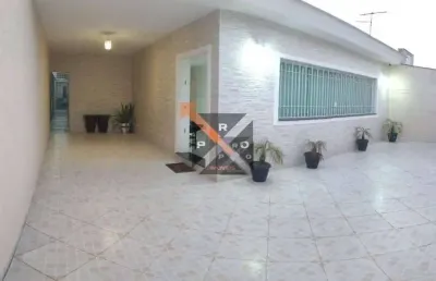 Excelente casa à venda na penha - 200m² área útil, 3 dormitórios sendo 1 suíte máster com hidro - 3 vagas - terreno  10 x 20