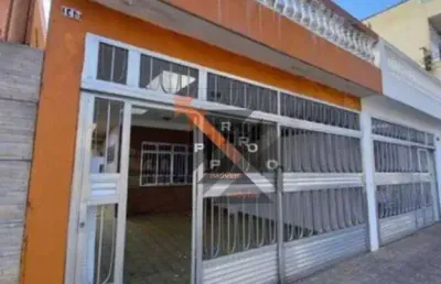 Sobrado 3 dorms sendo 1 suíte 2 vagas + churrasqueira - edícula na partes inferior com sala/cozinha/wc +área de serviço-ótima localização-permuta