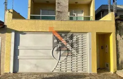 Sobrado na  mooca  com 04 suítes  04 vagas  -  lazer com churrasqueira e hidro