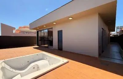 Casa em condomínio fechado com 3 quartos à venda na Rua Osmy Figueiredo, Jardins de Samantha III, Araras