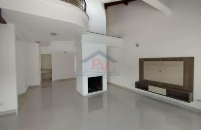 Casa alto padrão para locação em atibaia, vila santista, 3 dormitórios, 3 suítes, 5 banheiros, 2 vagas