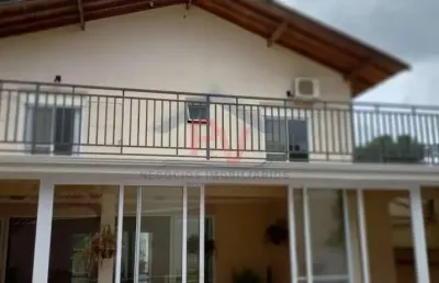Casa alto padrão para locação em atibaia, jardim dona carmela, 4 dormitórios, 3 suítes, 5 banheiros, 3 vagas