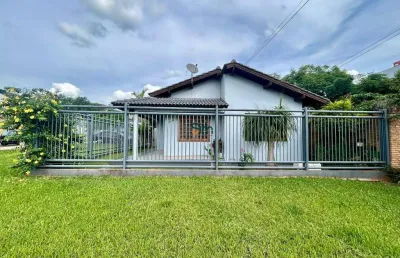 Casa com 3 quartos à venda na Rua Benjamin Constant  D, Maria Goretti, Chapecó