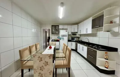 Casa com 3 quartos à venda na Rua Ernesto Diavan, Palmital, Chapecó