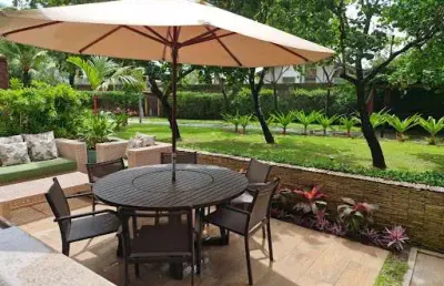 Vende-se flat garden - 2 qtos (1 suíte) -90m² - muro alto