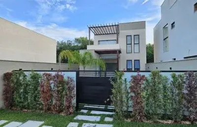 Casa em condomínio fechado com 4 quartos à venda na Rua Itacimirim, Alphaville (Abrantes), Camaçari