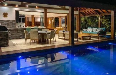 Casa alto padrão em praia do forte com 4|4, 04g e 450m² | terreno 544m²