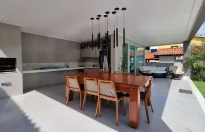 Casa alto padrão em guarajuba com 6|4, 06g e 341m² (porteira fechada)
